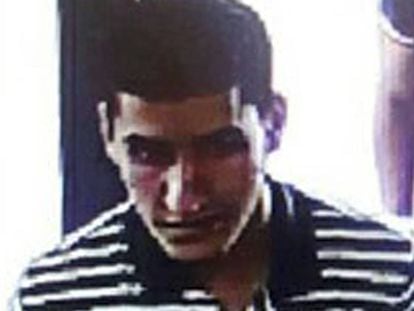 CCTV image of Younes Abouyaaqoub shortly after the attack in Barcelona.
