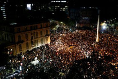 Thousands of people take to the streets of Barcelona, on the forth consecutive day of protests after the Supreme Court found nine Catalan separatist leaders guilty of sedition.