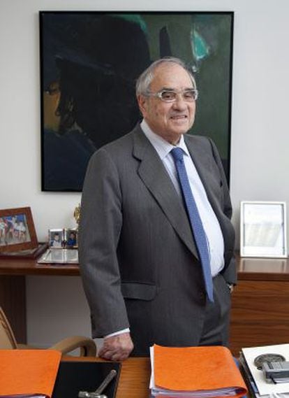 Ex-Interior Minister Rodolfo Martín Villa.