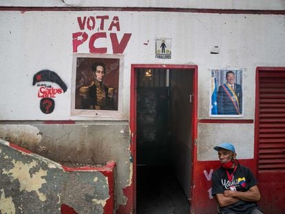 Communist Party of Venezuela (PCV) graffiti in Caracas.