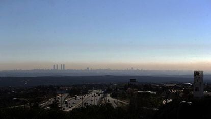 Pollution haze over Madrid, in March 2017.