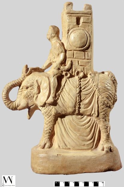 Vase in the shape of a combat elephant, which can be seen in the exhibition 'Alexander the Great and the East,' at the National Archaeological Museum of Naples until August 28.
