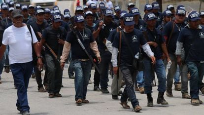 Civiles armados, en el estado de Guerrero, México.
