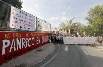 Workers protest against planned layoffs at Panrico's plant in Santa Perpètua de Mogoda in the Barcelona area.