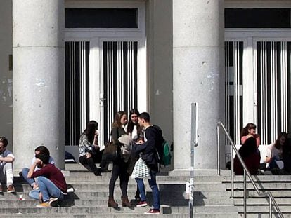 Students at Complutense University in Madrid.