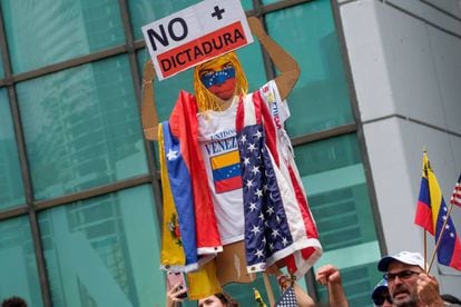 Protest against the Maduro government in Miami.