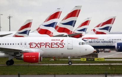 Iberia and BA planes at Heathrow.
