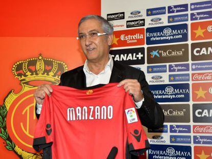 Gregorio Manzano is presented as Mallorca&#039;s new coach on Tuesday.