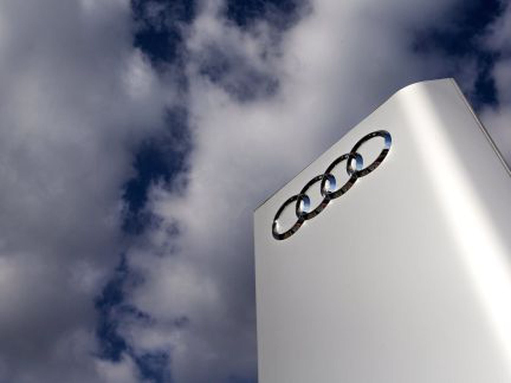 Audi Confirms 2.1 Million Cars Involved in Volkswagen Emissions