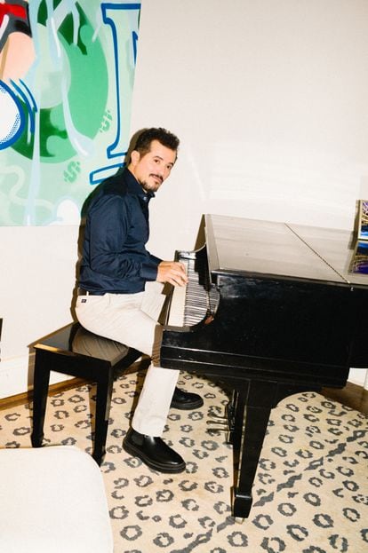  In addition to acting, John Leguizamo also plays piano and sings.