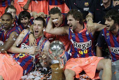 Regal Barcelona's delighted players celebrate their ACB league title win.