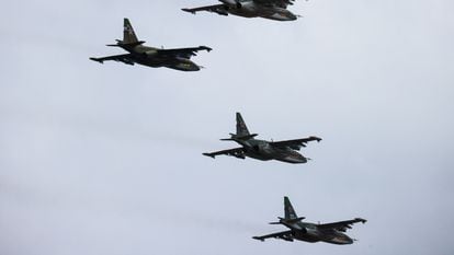 Sukhoi Su-25 fighter jets taking part in the Allied Resolve 2022 joint military drills held by Belarusian and Russian troops at the Obuz-Lesnovsky training ground in February,