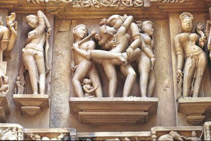 Lakshmana temple, Khajuraho group of Monuments (UNESCO World Heritage List, 1986)