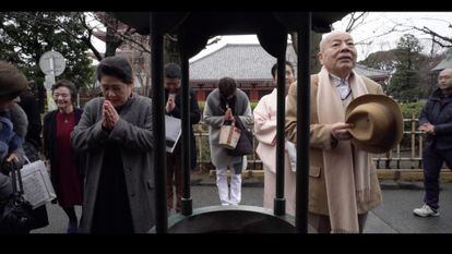 Tomiko and her husband Hiroyoshi Ishida go to pray and meditate at a temple every day.