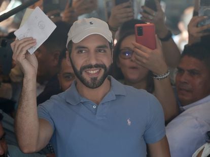 Nayib Bukele after casting his vote on Sunday afternoon in San Salvador.
