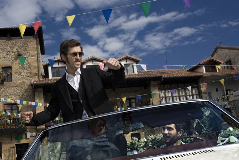 What are Spaniards really like, beyond the stereotypes about siesta and fiesta?.