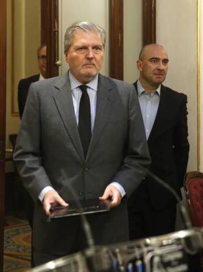 Government spokesman Íñigo Méndez de Vigo gave a news conference on Thursday.