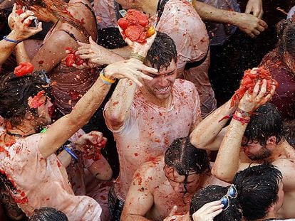 Video: Footage of this year’s Tomatina (Spanish captions).