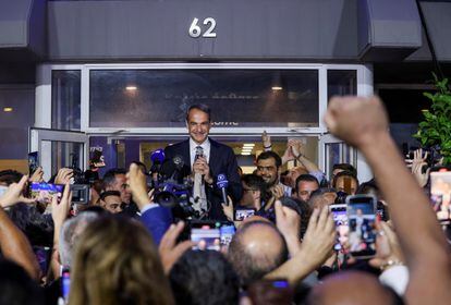 Greek Prime Minister and New Democracy conservative party leader Kyriakos Mitsotakis speaks outside the party's headquarters, after the general election, in Athens, Greece, May 21, 2023.