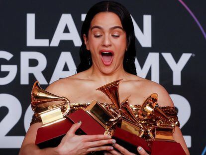 Rosalía poses with her awards during the 23rd Annual Latin Grammy Awards.