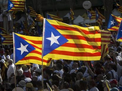Catalan pro-independence ‘estelada’ flags.