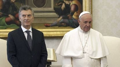 Pope Francis and Mauricio Macri during the February 2016 meeting in Vatican City.