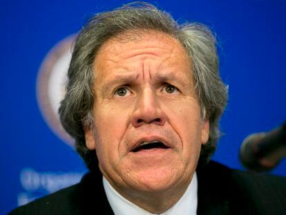 FILE - Luis Almagro, the Organization of American States (OAS) Secretary-Genera, gives a news conference at the 45th OAS General Assembly in Washington, June 16, 2015. An external probe is expected to wrap up this month looking into whether the OAS Secretary General’s romance with the Mexican staffer two decades his junior violated the Washington-based group’s ethics code.  (AP Photo/Jacquelyn Martin, File)