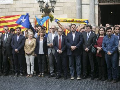 Members of the Catalan executive and Barcelona City Hall in Barcelona.