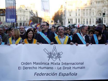 Spanish masons march on International Women’s Day.