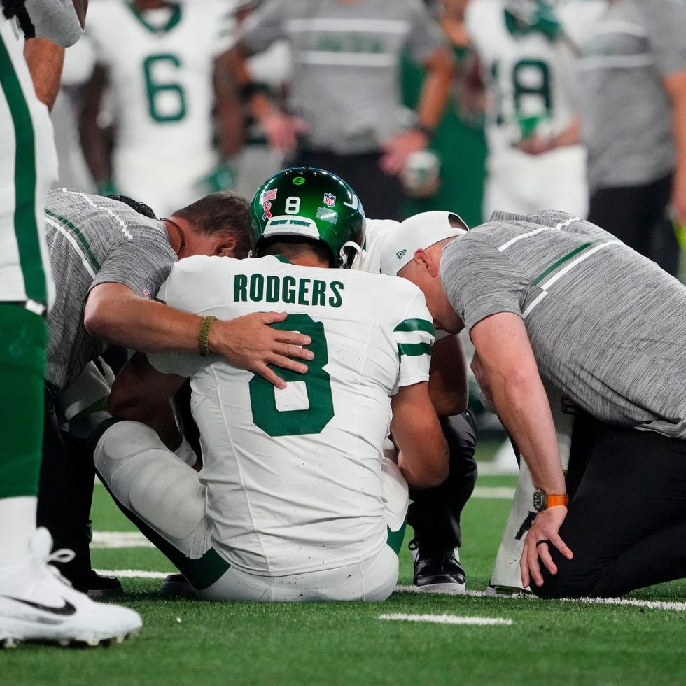 Jets QB Aaron Rodgers has a torn left Achilles tendon and will miss the  rest of the season –