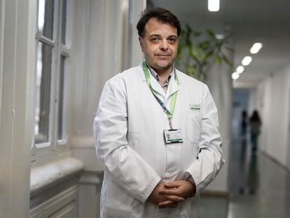 Emilio Salgado, head of the Toxicology Unit of the Hospital Clínic de Barcelona, Spain.
