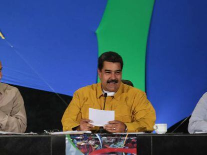 Nicolás Maduro with Vice President Tareck El Aissami to his left, on Thursday.