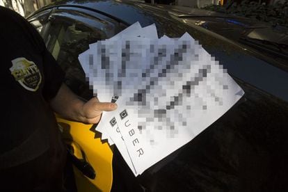 A Barcelona taxi association shows its own "census" of Uber drivers.