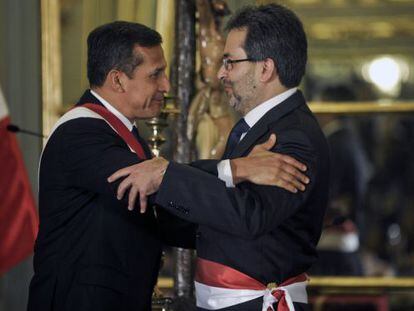President Humala (left) embraces his new prime minister, Juan Jim&eacute;nez Mayor, on Monday.