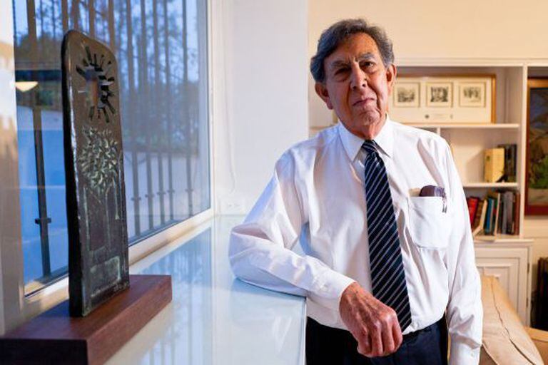 Cuauhtémoc Cárdenas Solórzano, pictured during the interview with EL PAÍS.