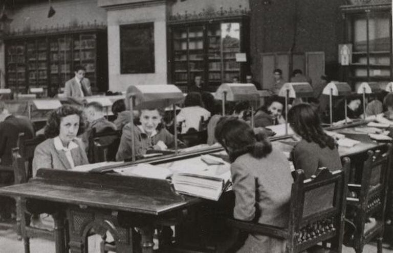 A group of women in the reading room of Spain's National Library. Women were forbidden from entering until 1837.