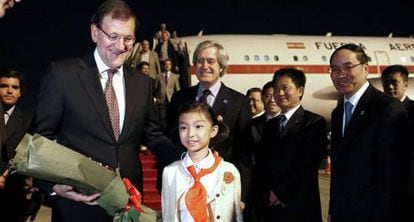 Mariano Rajoy arrives in China.
