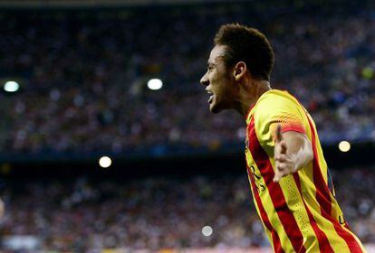 Bar&ccedil;a&#039;s Neymar celebrates after scoring the equalizer against Atl&eacute;tico. 