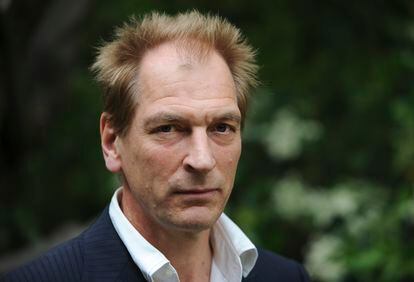 Actor Julian Sands attends the "Forbidden Fruit," readings from banned works of literature, Sunday, May 5, 2013, in Beverly Hills, Calif.