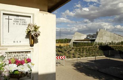 The new crematorium in Carabanchel, located inside the suburb&#039;s cemetery.