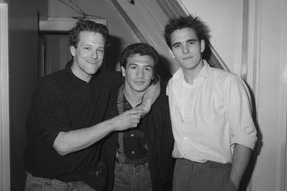 (l-r) Mickey Rourke, Ray Mancini and Matt Dillon in 1985.