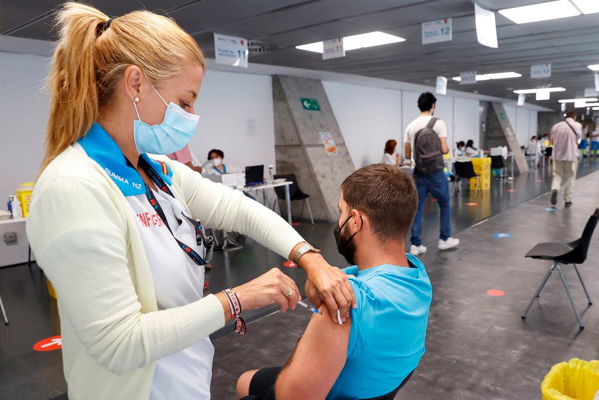 Spain about to hit 70% Covid vaccination target despite slower pace 