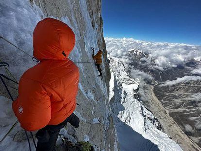 Alan Rosseau belays Matt Cornell on one of the most technical sections on the north face of Jannu in a photo shared on his social networks.