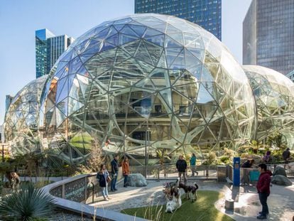 Amazon offices in Seattle (Washington).