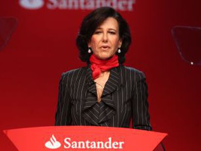 Ana Patricia Botín addressing shareholders following her father's death.