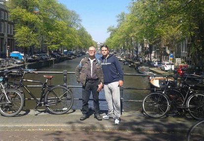 Romano van der Dussen with his father in Amsterdam, 12 years after being imprisoned.