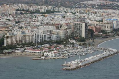 An aerial view of Marbella&#039;s famous harbor from 2007.