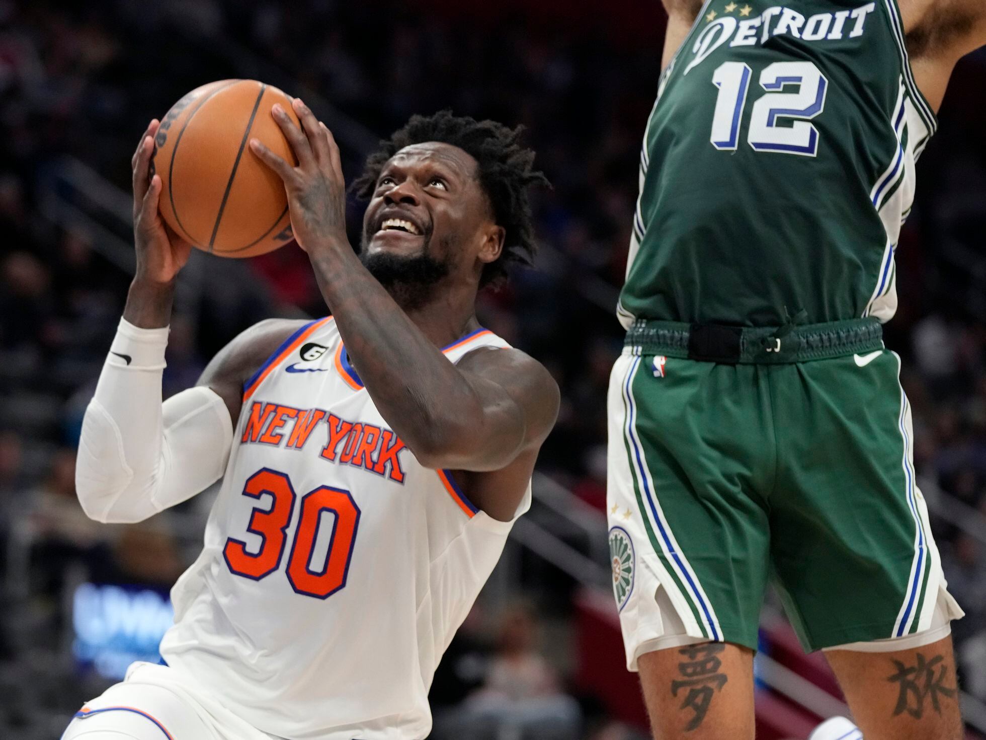 Julius Randle's game-winning 3-pointer gives Knicks 8th straight win