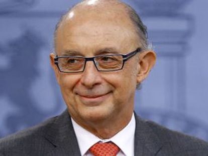 Finance Minister Cristóbal Montoro has announced tax relief for Spaniards.