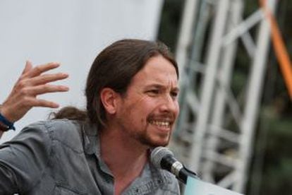 Podemos leader Pablo Iglesias has been drifting to the center of the political spectrum, Monedero believes.